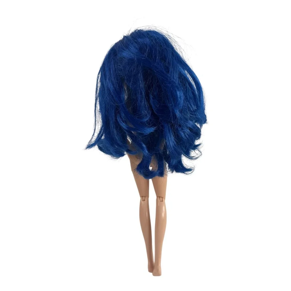 Disney Descendants Evie Doll Blue Hair Articulated Fashion Doll No Clothes